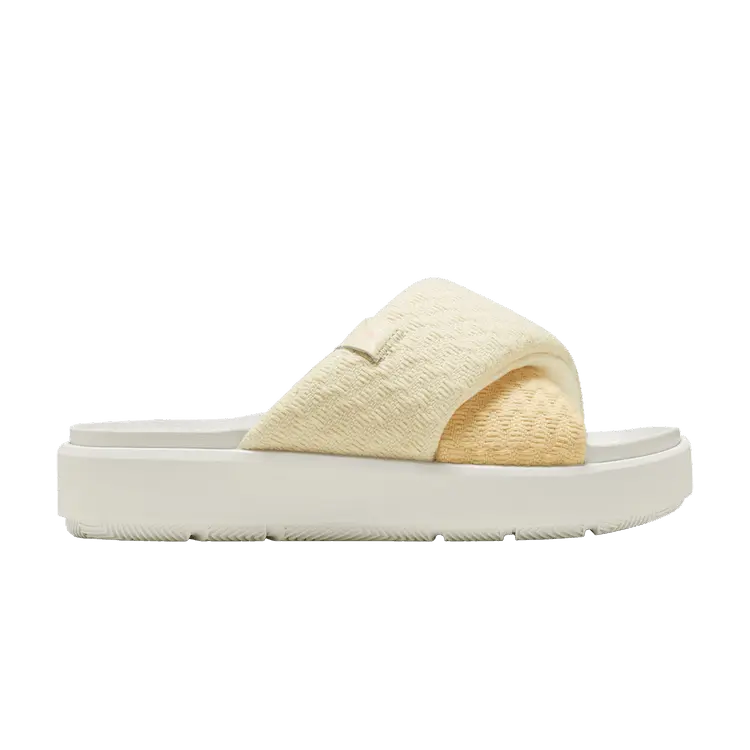 

Кроссовки Air Jordan Wmns Jordan Sophia Slide Celestial Gold, кремовый