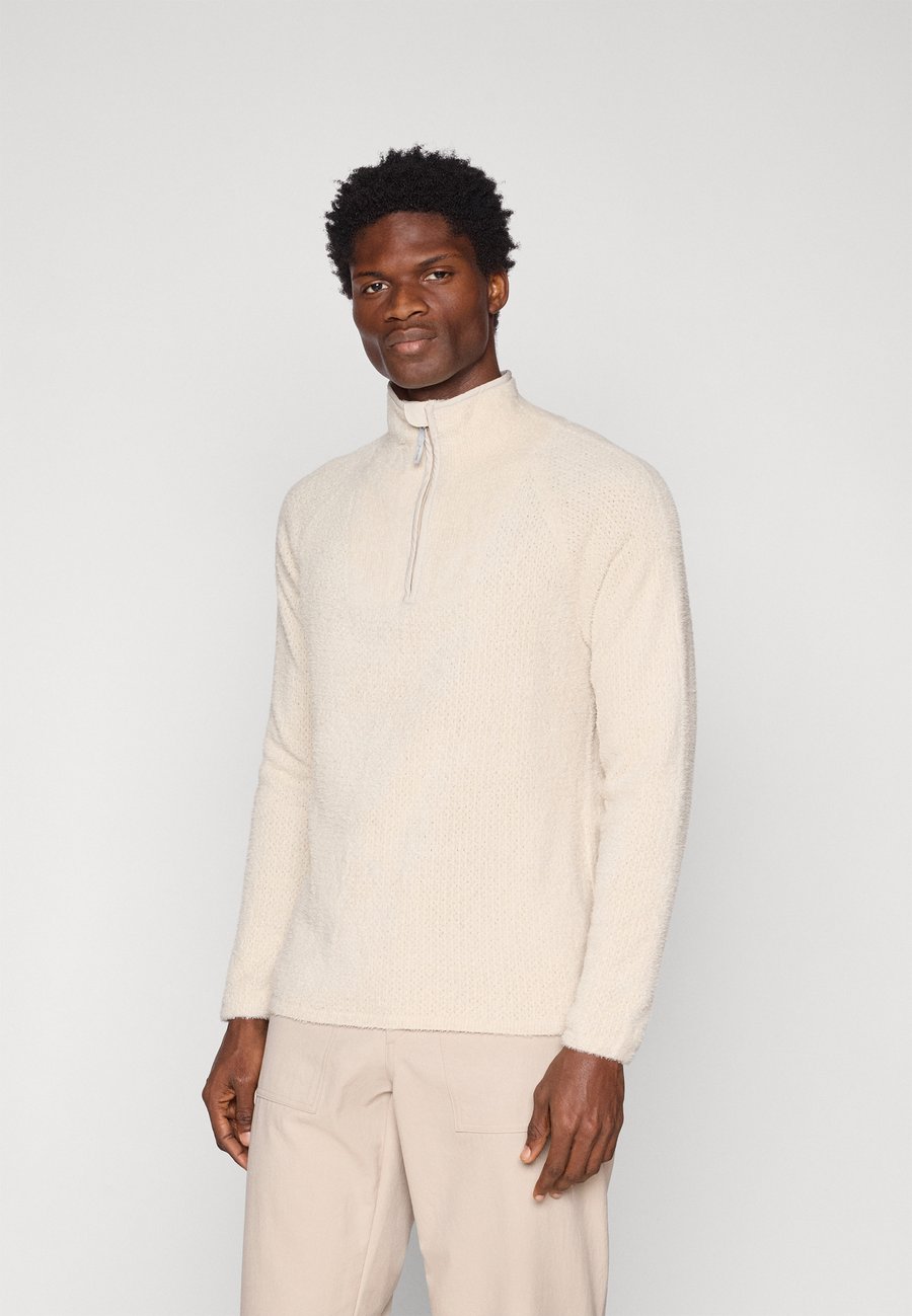 

Джемпер Houdini LYKAN HALF ZIP, Foggy Mountain/Off-White