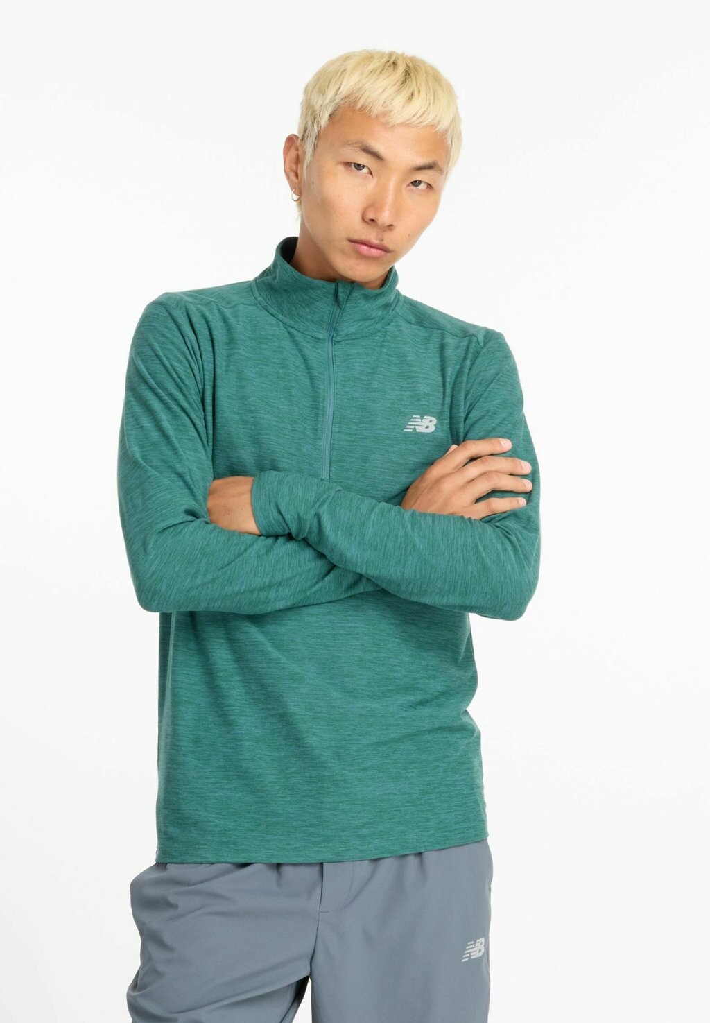 

Топ с длинными рукавами SPACE DYE ZIP New Balance, зеленый