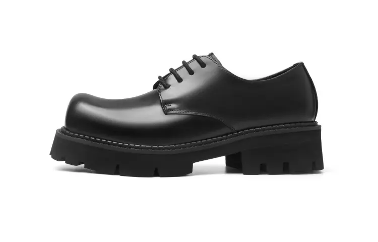 

Повседневные туфли мужские черные TUATARA