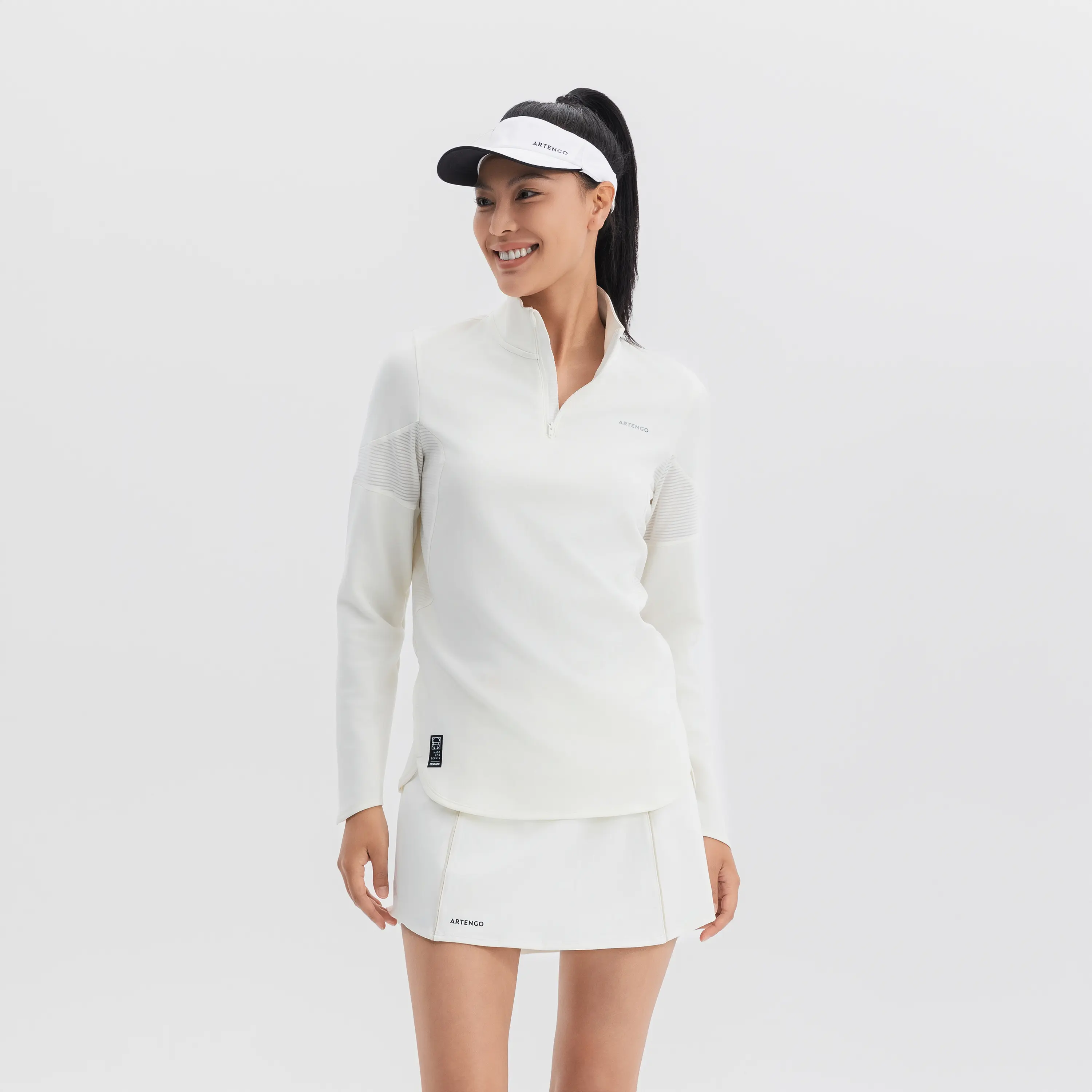 

Женская теннисная футболка с длинным рукавом Artengo TH900