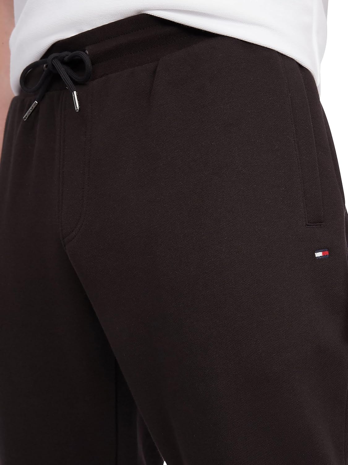 Мужские повседневные спортивные брюки Tommy Hilfiger с флисовой подкладкой, также доступны в размерах для больших и высоких женщин., Black — фото 2