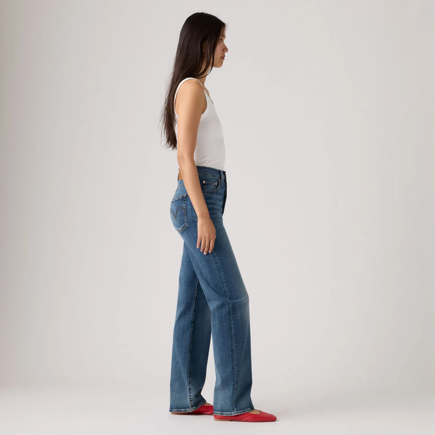Женские джинсы Candiani Denim с ребристой отделкой, полной длины Levi's, Medium Wash — фото 4