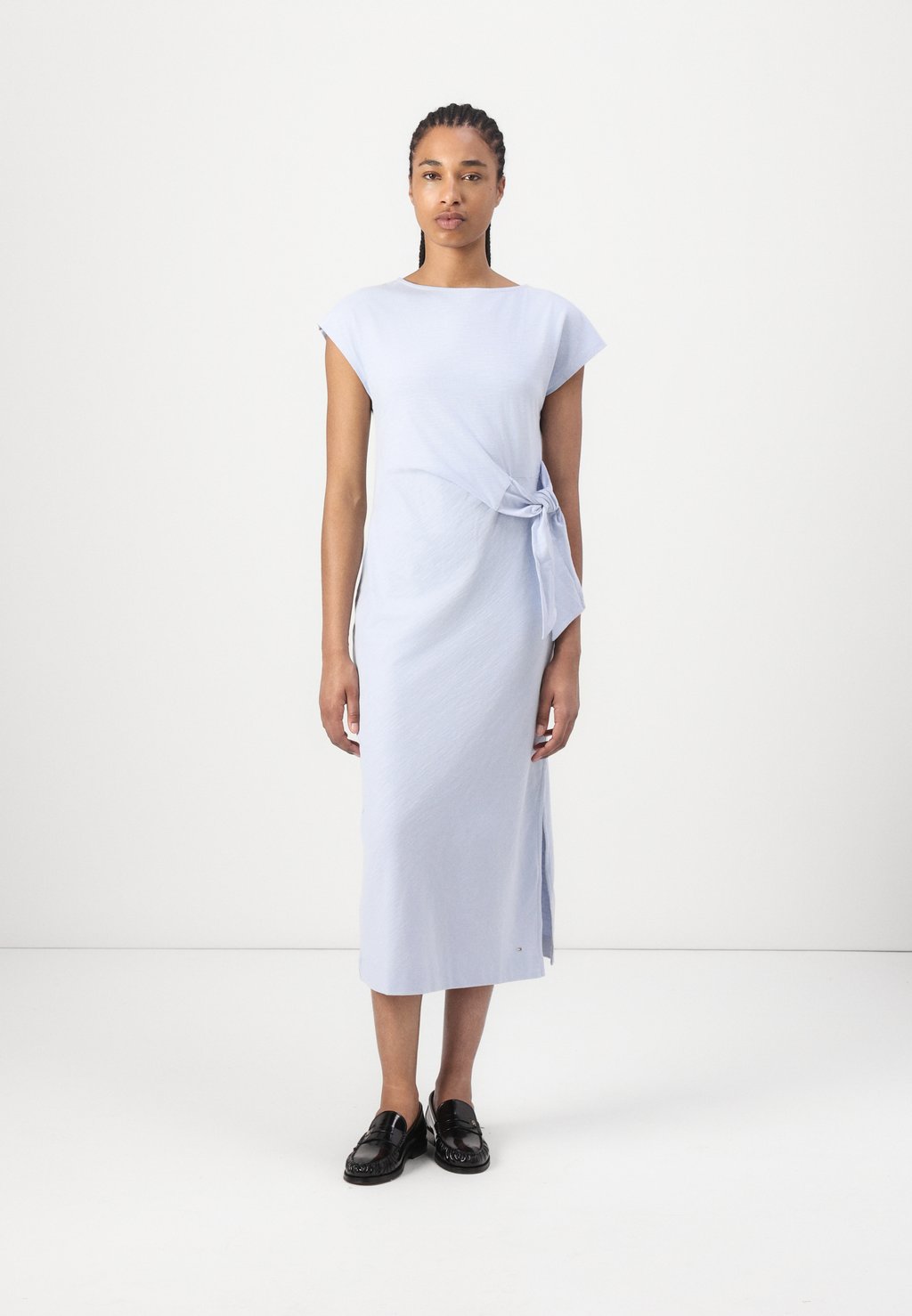 

Платье из джерси KNOT BOAT MIDI DRESS Tommy Hilfiger, светло-голубой