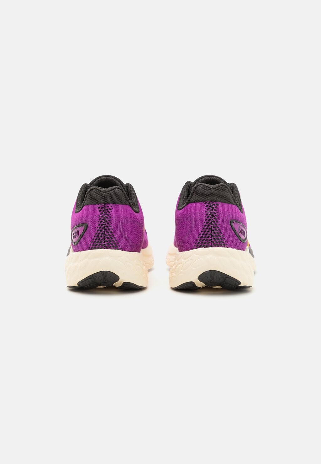 

Кроссовки FRESH FOAM 680 V8 New Balance, розовый
