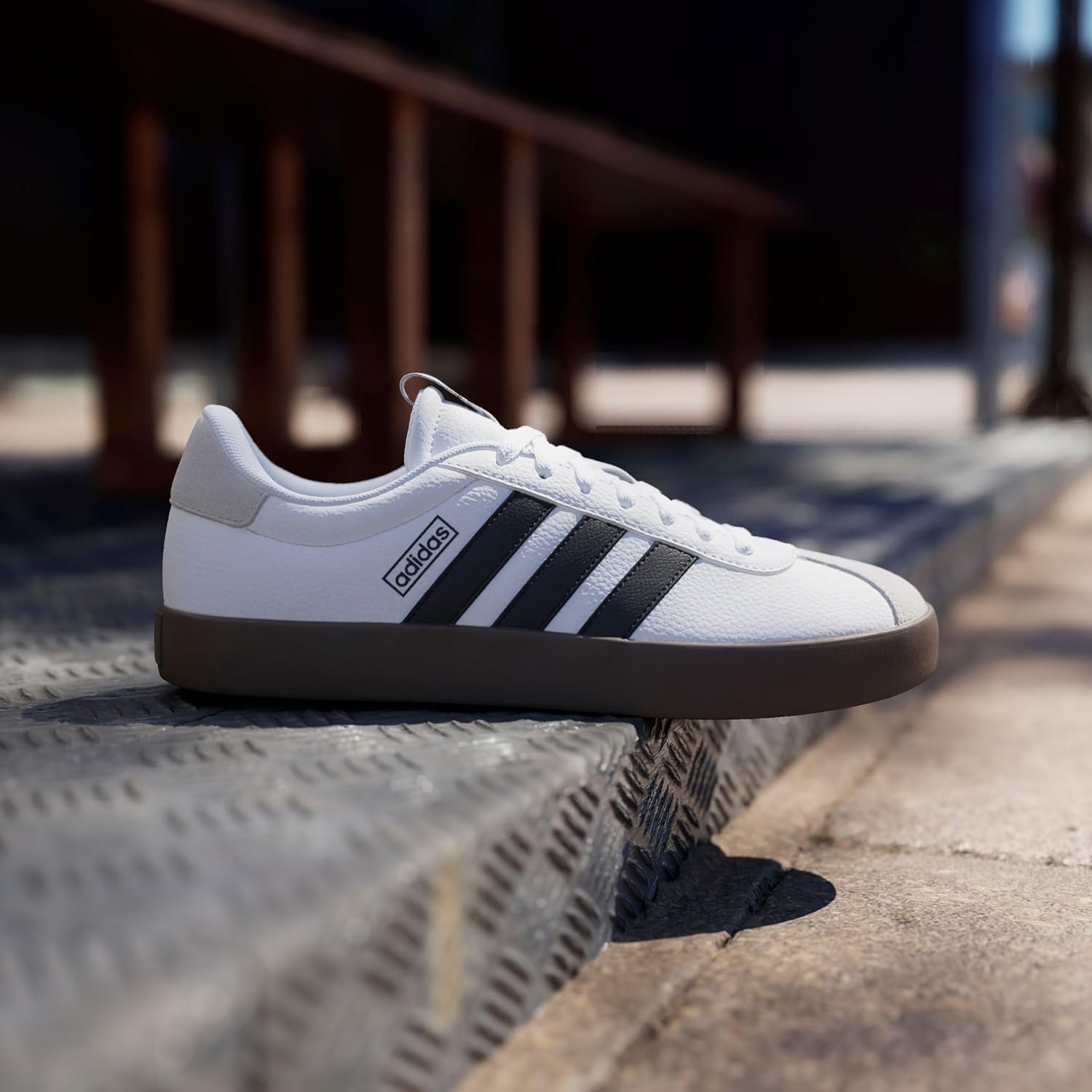Мужские кроссовки adidas VL Court 3.0, белый/черный/серый — фото 3