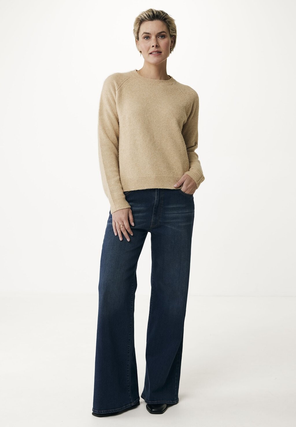 

Джемпер BASIC CREW NECK Mexx, бежевый