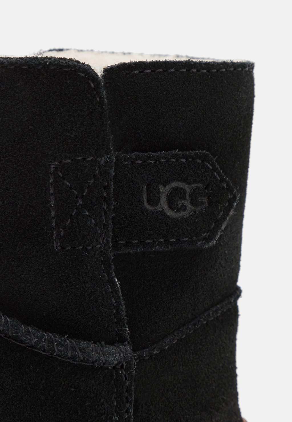 

Зимние ботинки KEELAN II UNISEX UGG, черный