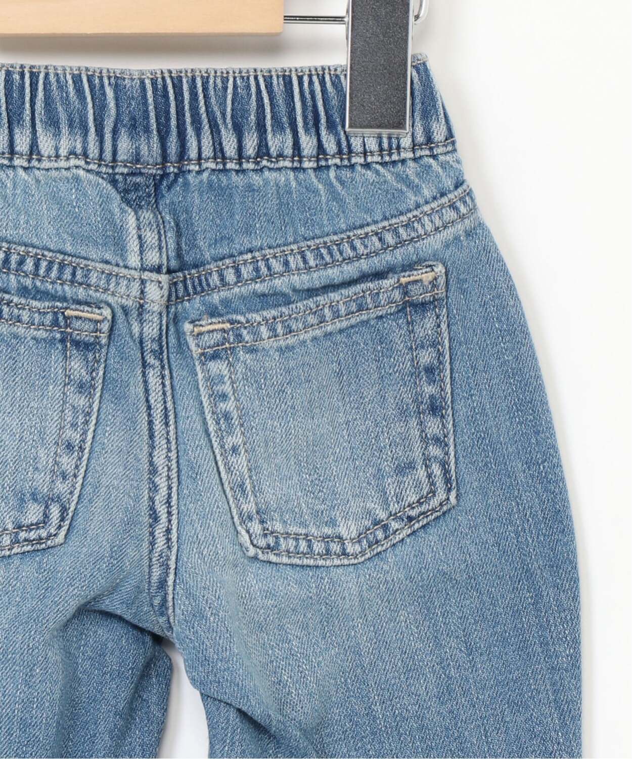 (K) Джинсы-бочонки на резинке (детские) GAP, MEDIUM_WASH — фото 4
