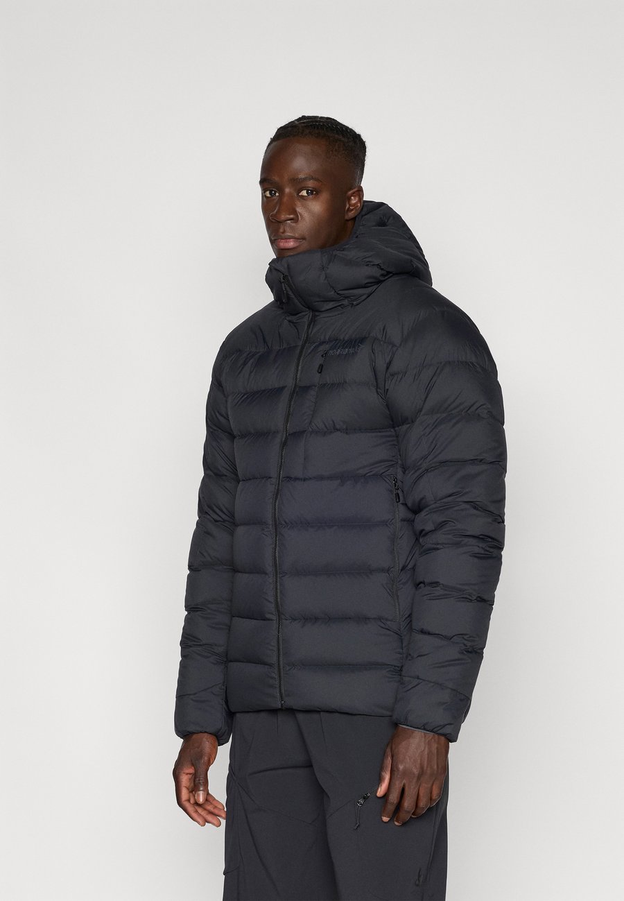 

Куртка Norrøna FEMUND ZIP HOOD, Caviar Black/Black