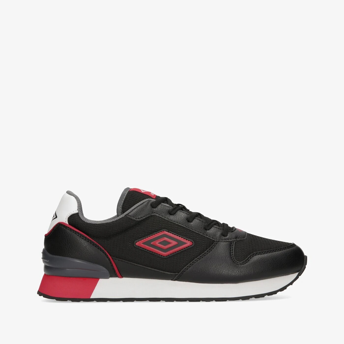

Кроссовки Umbro Rodney, черный