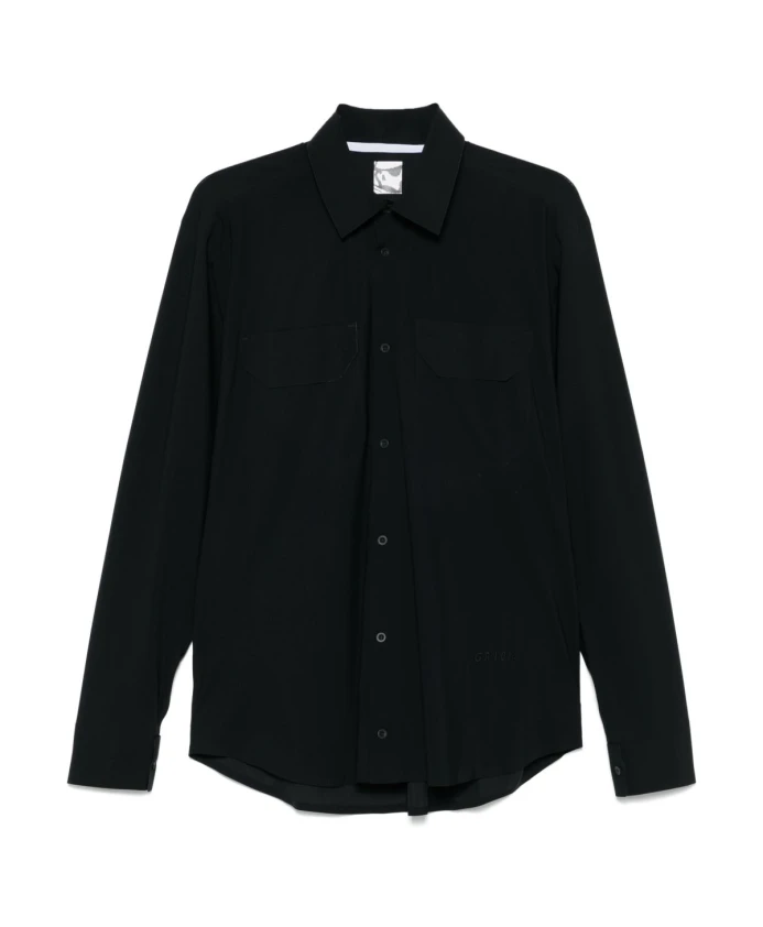 

Черная рубашка с пуговицами и карманами. Gr10K, черный