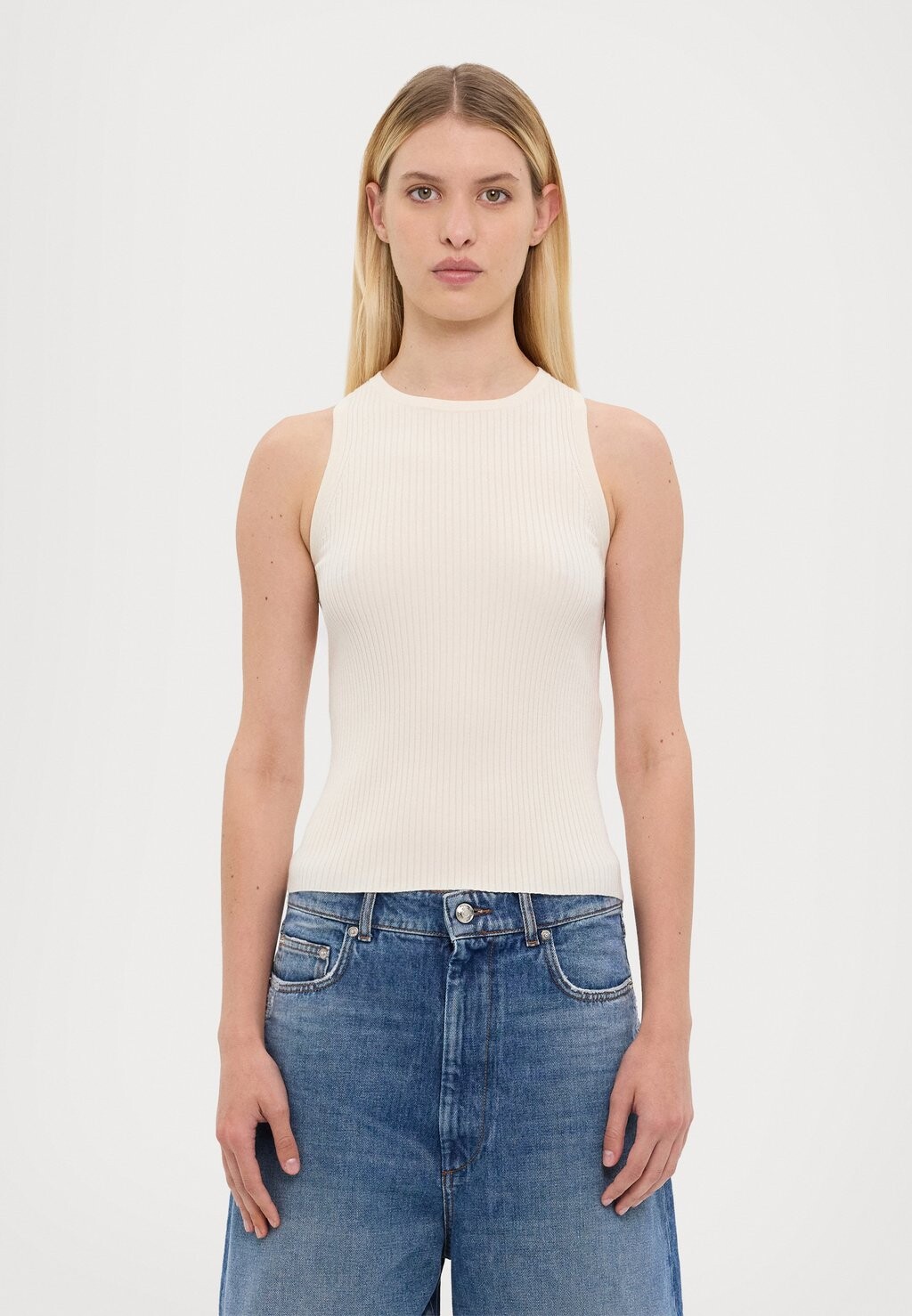 

Топ OLIMPO WEEKEND MaxMara, кремовый
