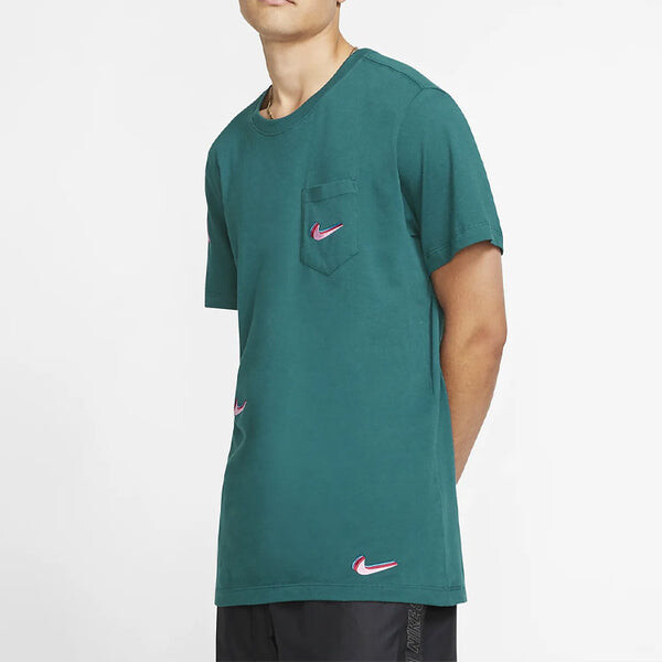 Футболка sb skateboard x parra pocket t shirt midnight turq tee green Nike, зеленый — фото 3