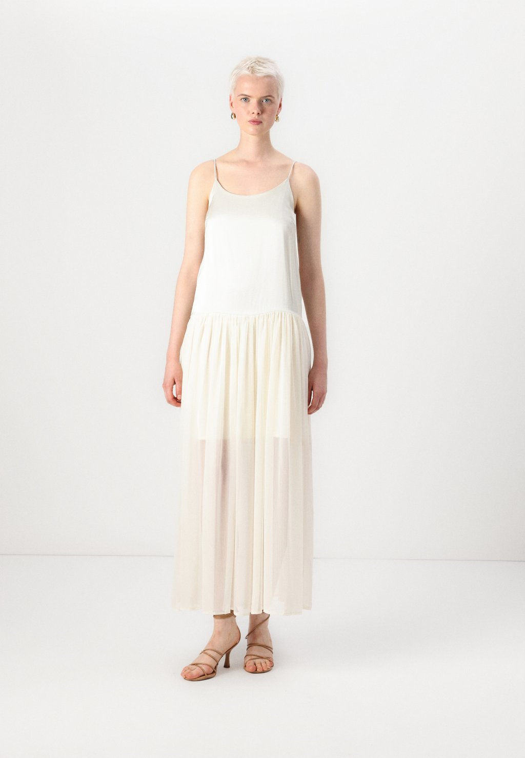 

Платье макси OBJELSA SINGLET SLIP DRESS Object, белый