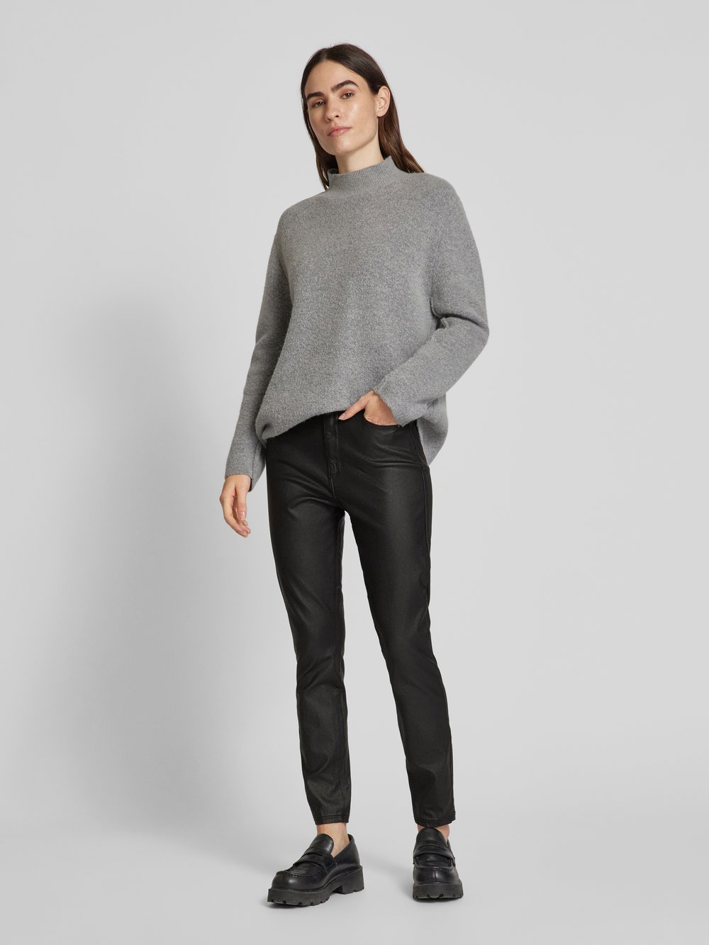 

Джинсы Slim fit с пятью карманами QS, черный