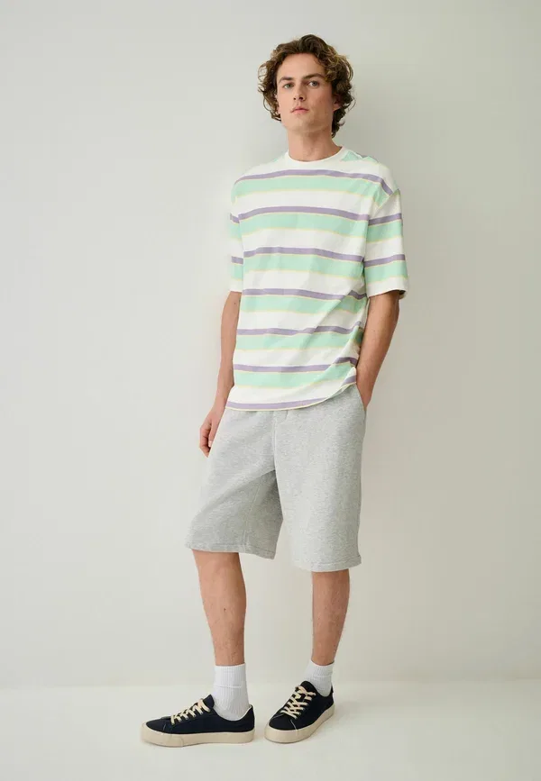 Футболка Next, Relaxed fit horizontal striped t-shirt, цвет мята — фото 2