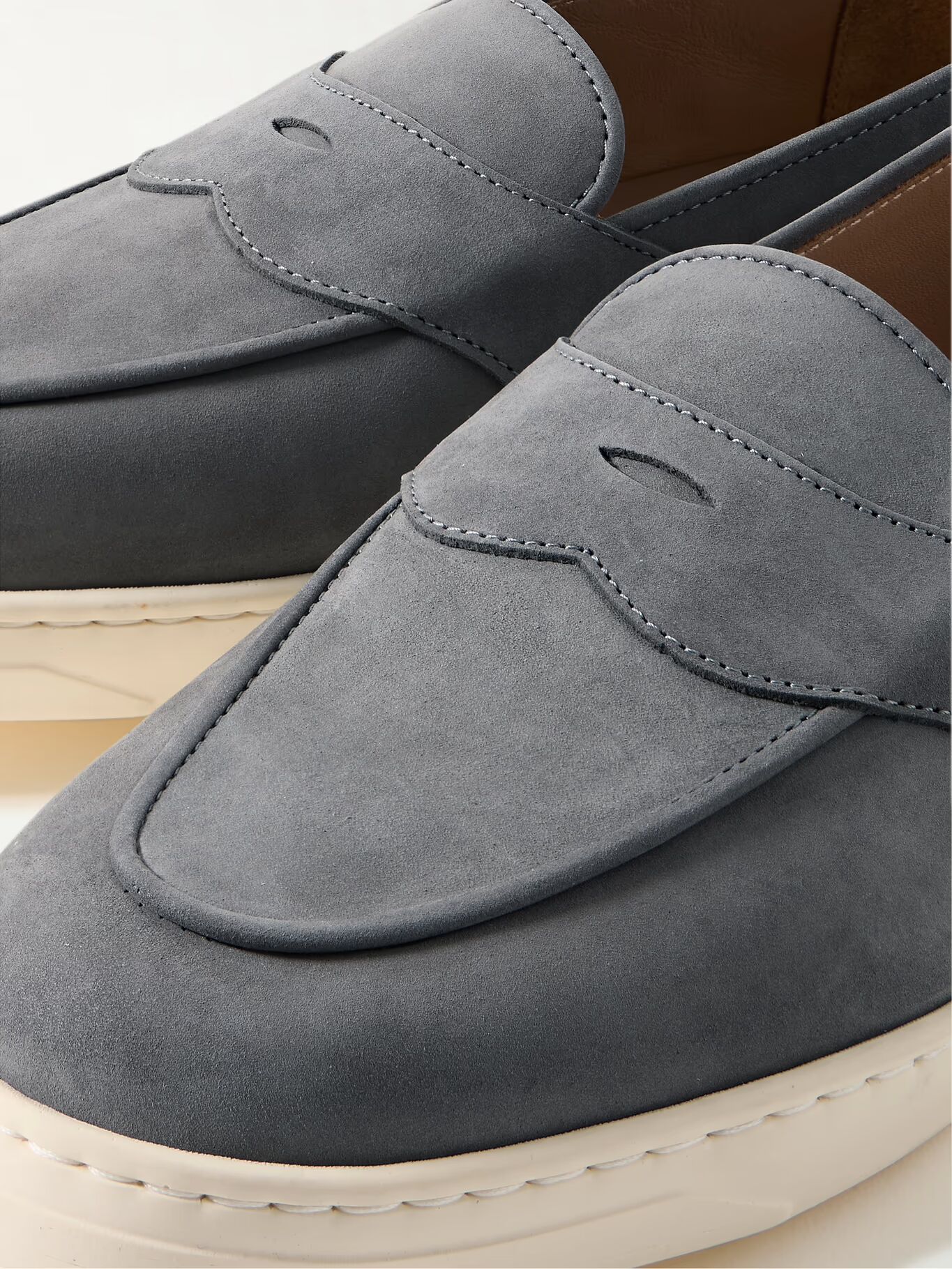 

Пенни-лоферы Joey из нубука GEORGE CLEVERLEY, серый