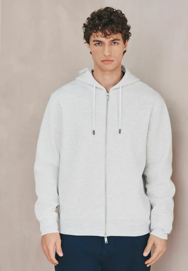 

Толстовка на молнии с капюшоном и линейной текстурой, стандартного кроя. Next, Grey Marl, Серый, Толстовка на молнии с капюшоном и линейной текстурой, стандартного кроя. Next, Grey Marl