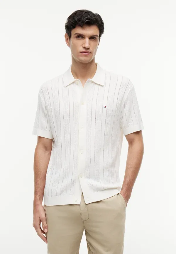 Футболка Tommy Hilfiger Pointelle Structure SS Summer Resort, цвет слоновая кость