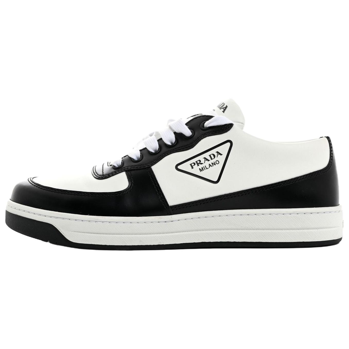 PRADA Низкие женские скейтерские кеды Black White