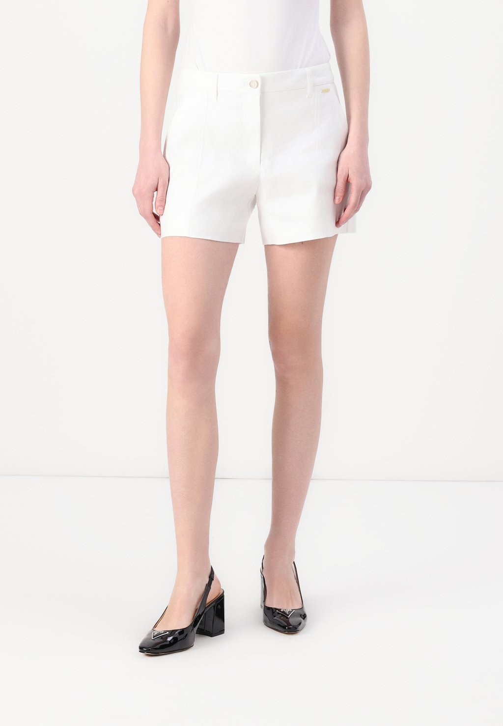 

Шорты ISABEAU Guess, белый