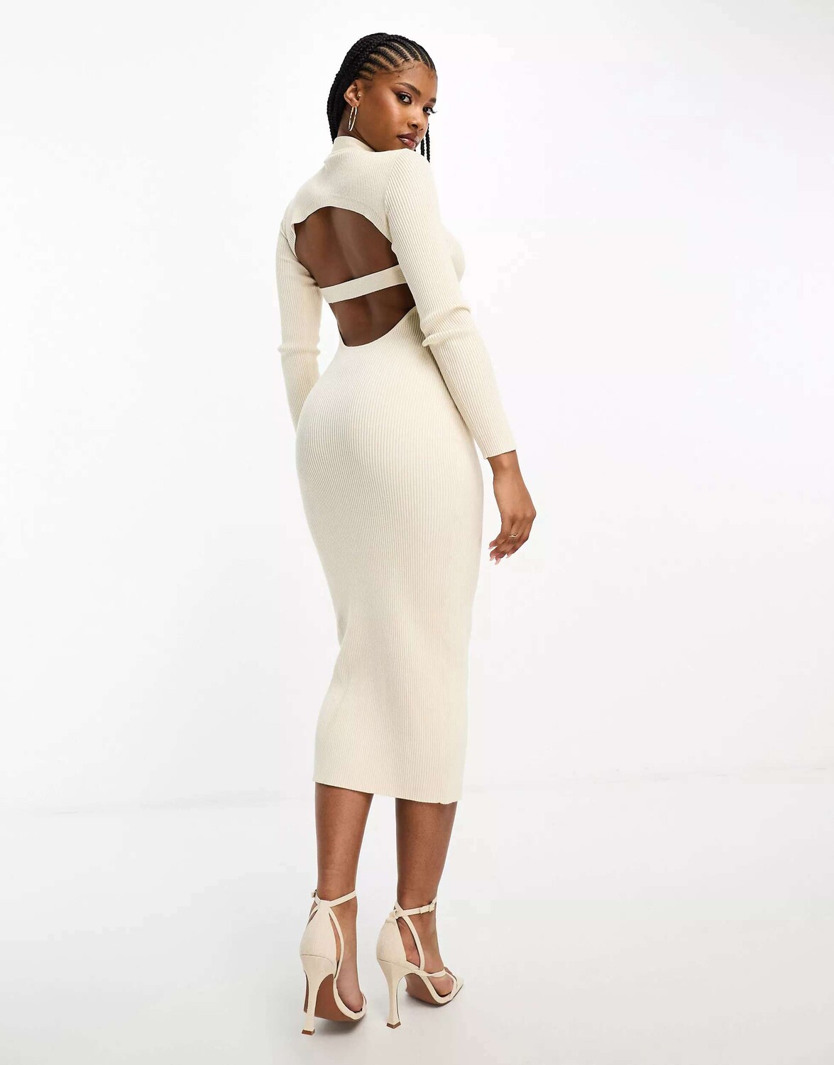 

Вязаное платье миди с открытой спиной Simmi Simmi Clothing