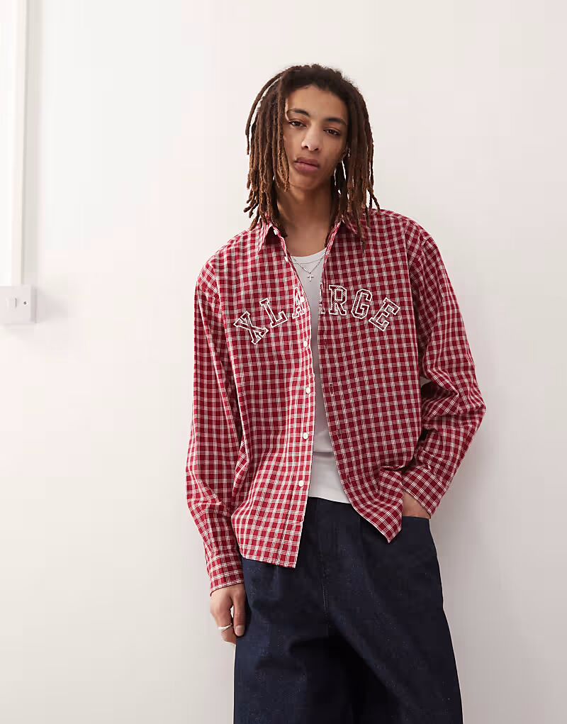 

Рубашка XLARGE с вышитым логотипом в красную клетку