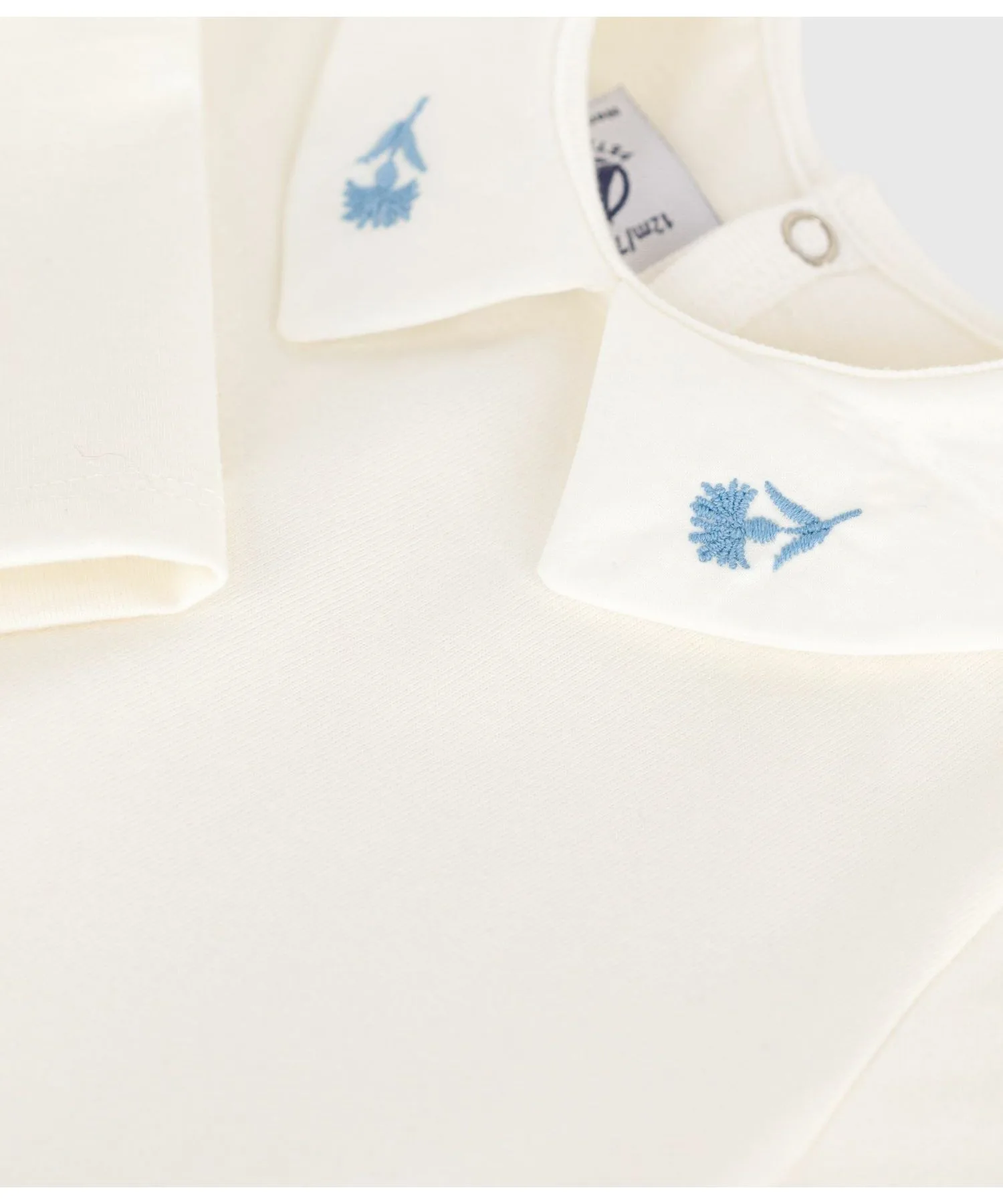 Детская блуза длинная рубашка однотонная с вышивкой PETIT BATEAU бежевая — фото 3
