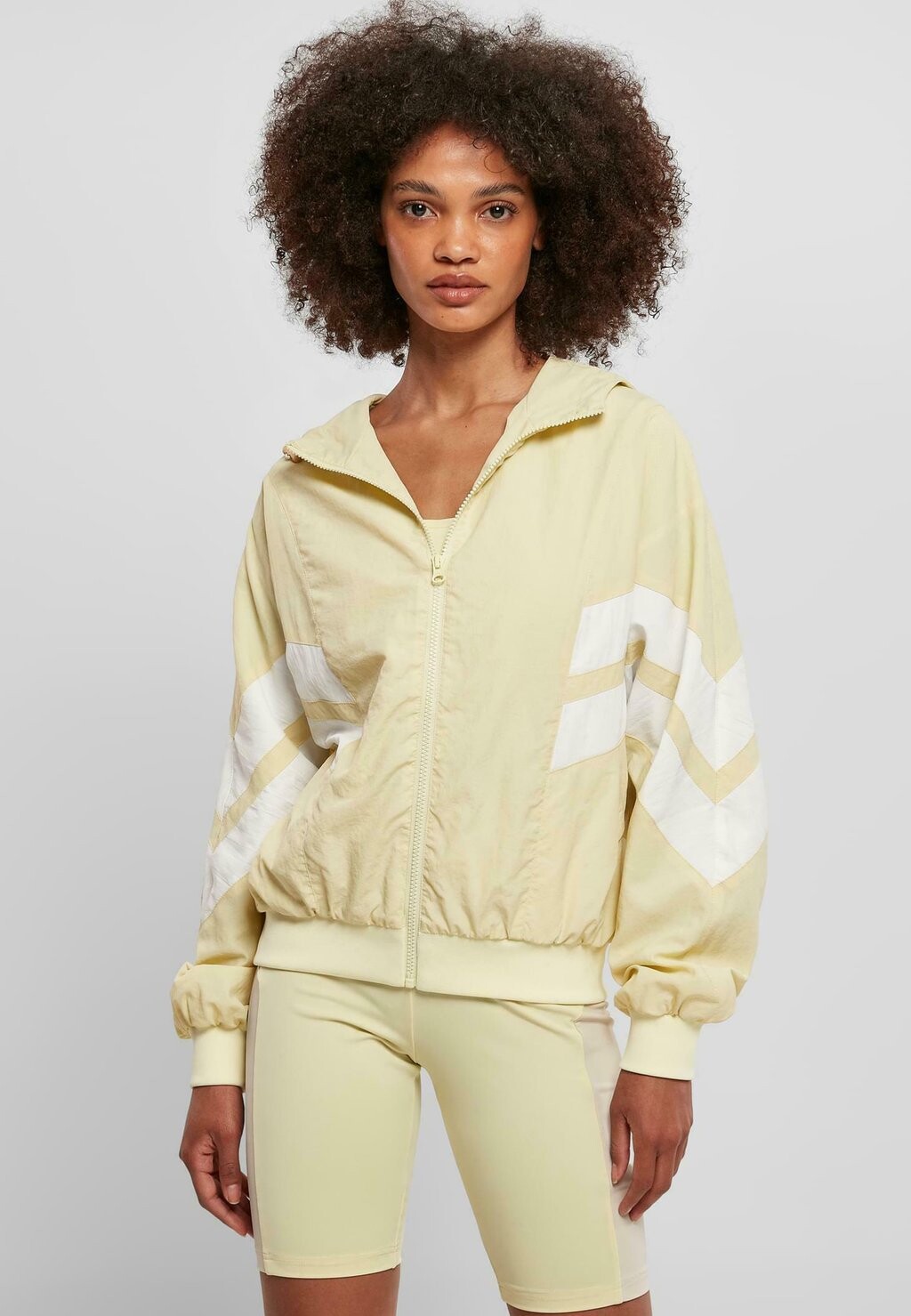 

Ветровка Urban Classics CRINKLE BATWING, цвет softyellow white