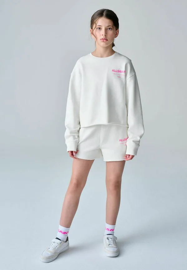 Подземный парк и толстовка Smallsaints, White