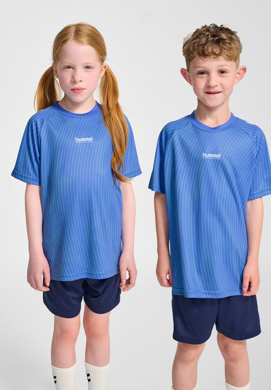 

Футболка Hummel Sports T-shirt, Lichen Blue/Blue, Синий, Футболка Hummel Sports T-shirt, Lichen Blue/Blue