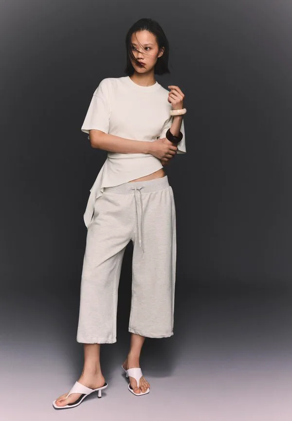 

Футболка с коротким рукавом и присборенным принтом Bershka, White, Белый, Футболка с коротким рукавом и присборенным принтом Bershka, White