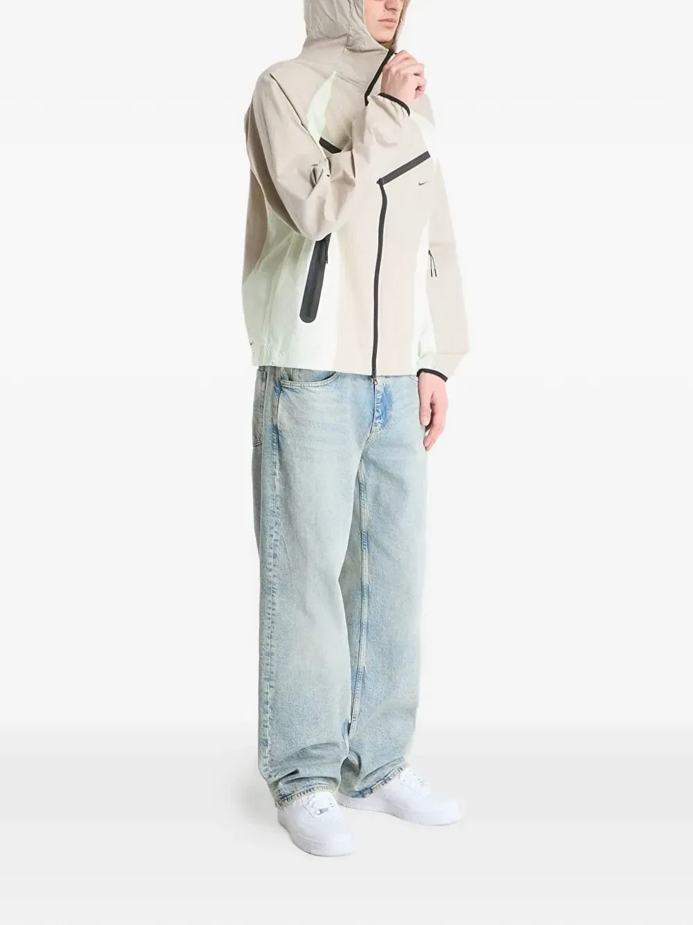Куртка Tech Windrunner Nike, бежевый — фото 2
