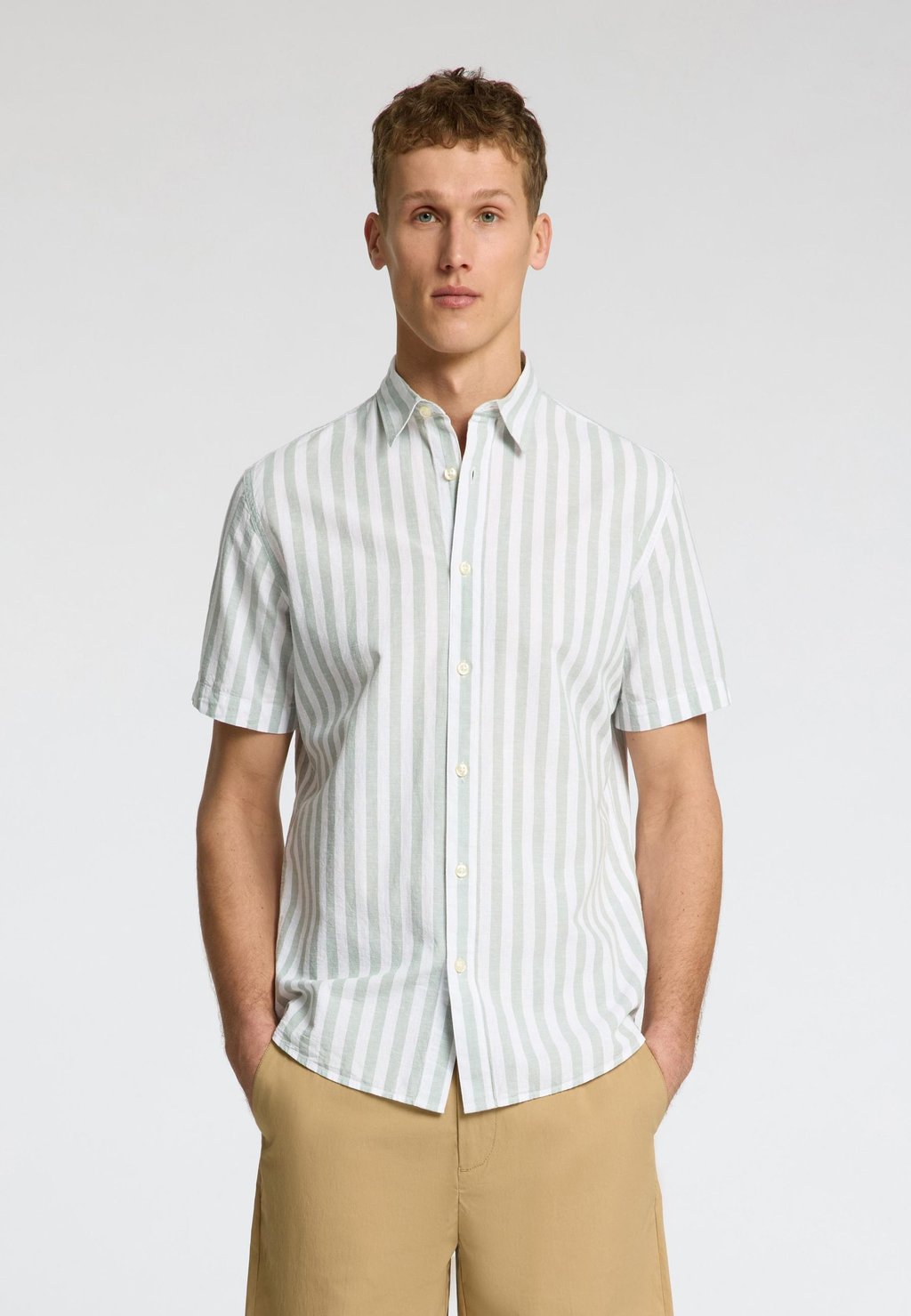

Рубашка SLHREG SUN SHIRT Selected Homme, зеленый
