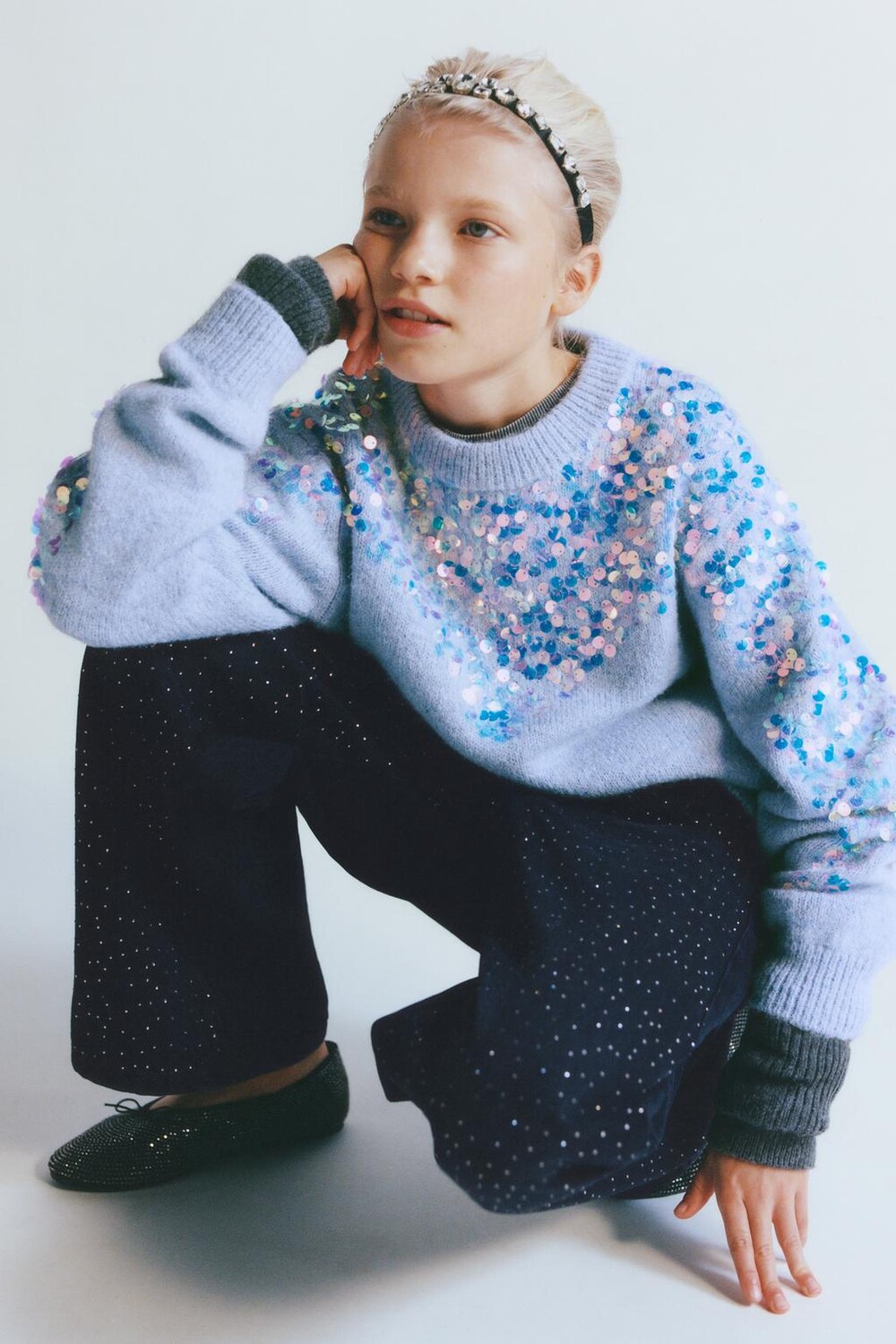 

Вязаный свитер с пайетками ZARA, лаванда