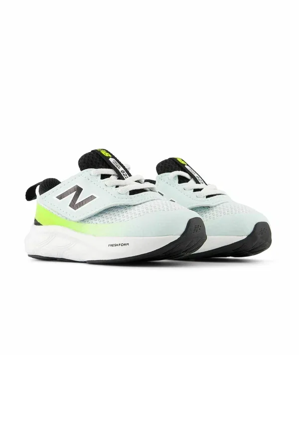 Детские кроссовки New Balance, цвет голубой с зеленым — фото 2