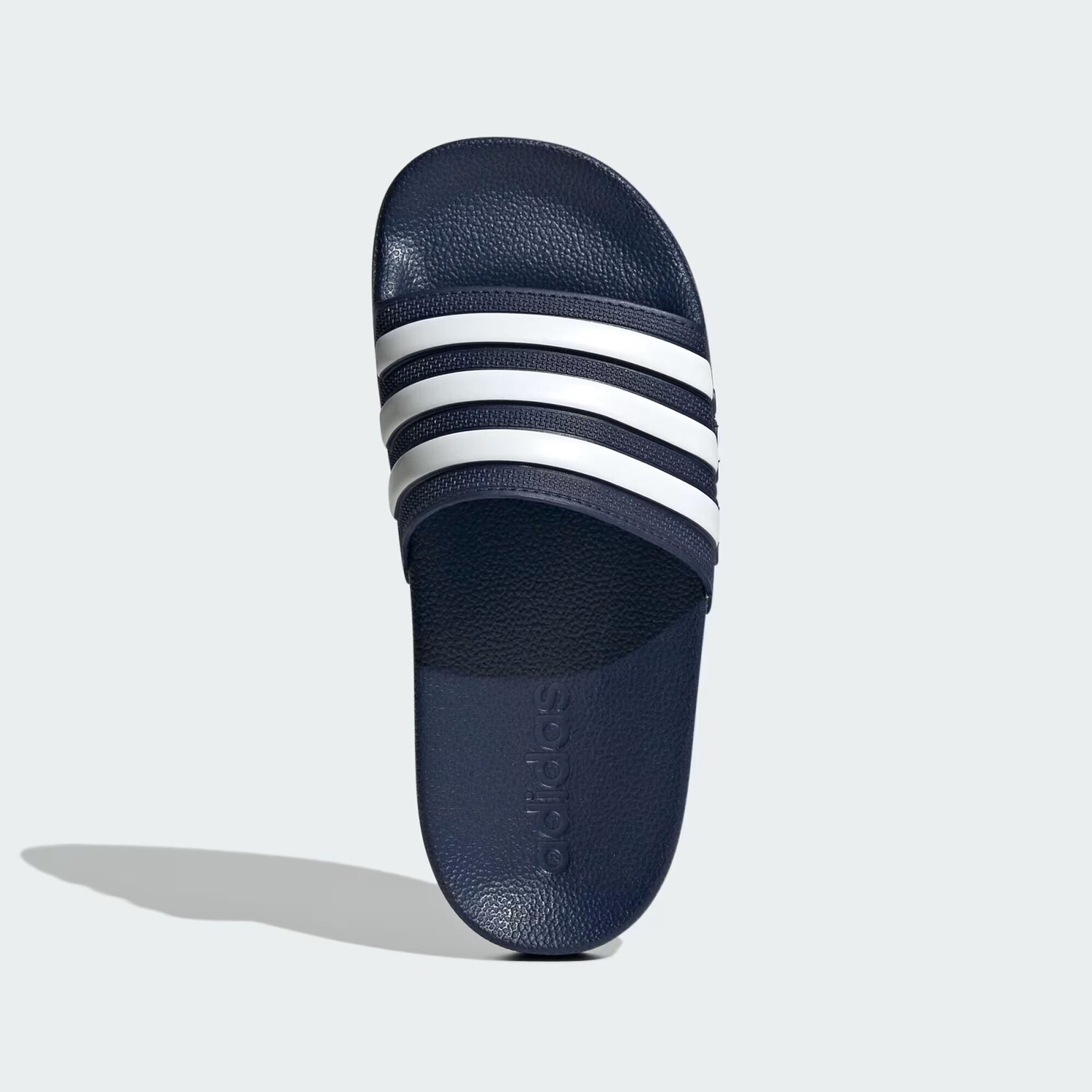 Шлепанцы для душа Adilette Adidas, цвет Dark Blue/Cloud White/Dark Blue — фото 2