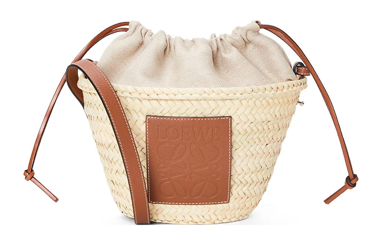 

LOEWE Сумка-ведро из пальмового листа с кожаной пряжкой