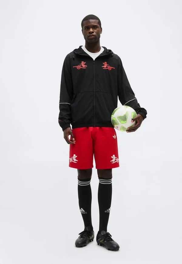 Футбольный клуб «арсенал» места+лица шорты клубная одежда Adidas Originals, Better Scarlet — фото 2