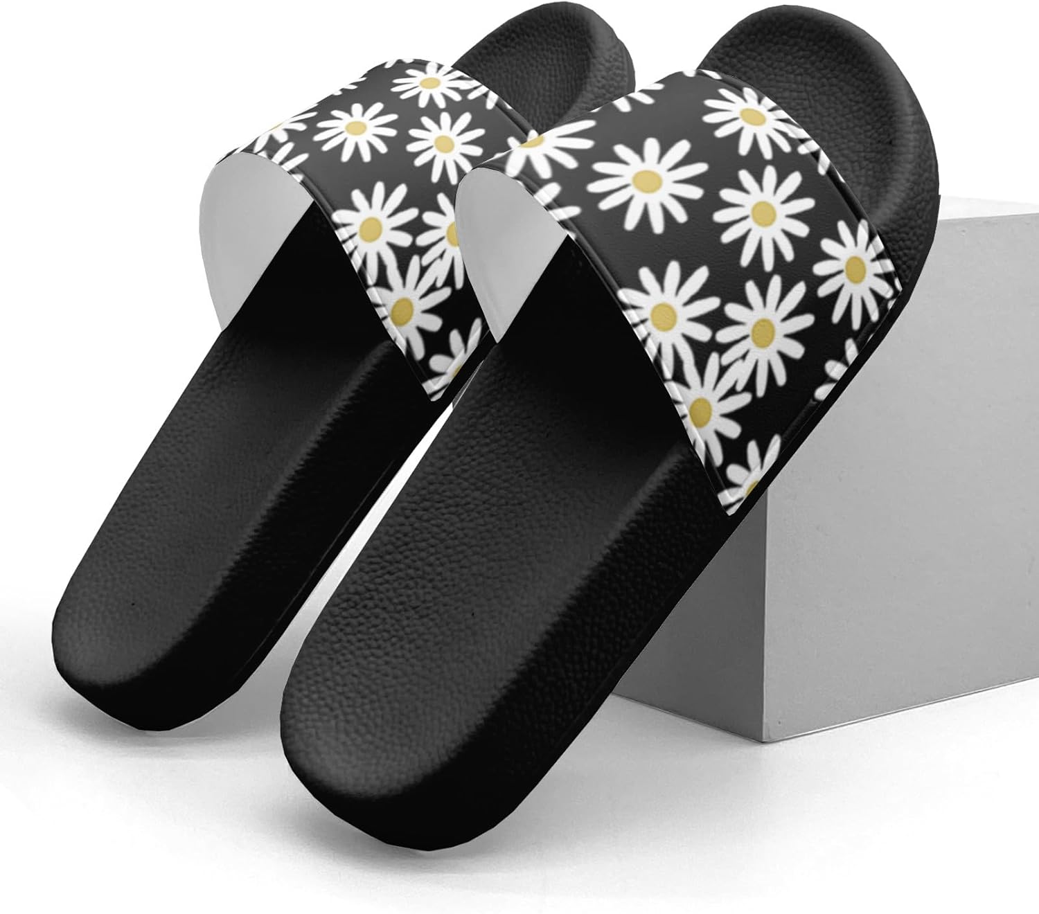 Сланцы с дизайном банана для женщин и мужчин Generic, Love Daisy Floral — фото 3