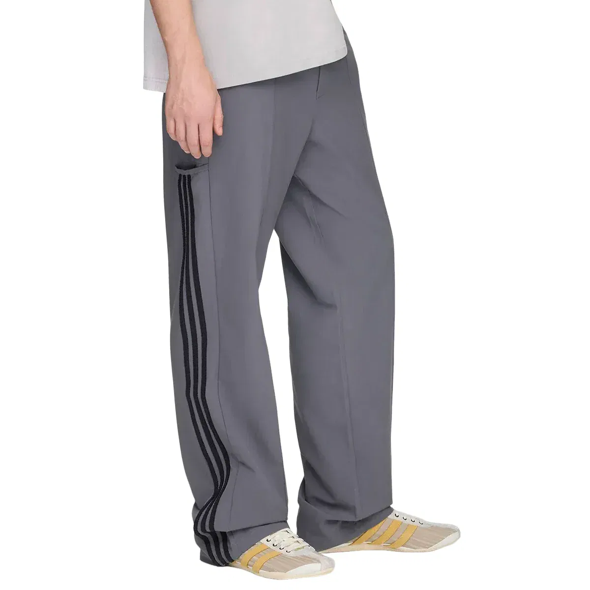 Спортивные брюки Adidas x SFTM 007, цвет «Серый пять», KS1345 — фото 3