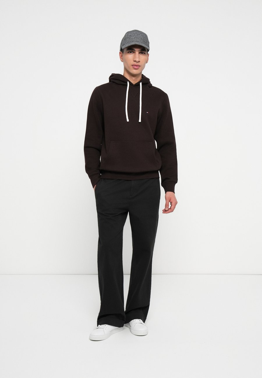 Толстовка Tommy Hilfiger SEASONAL HOODY, Chocolate/Brown — фото 2