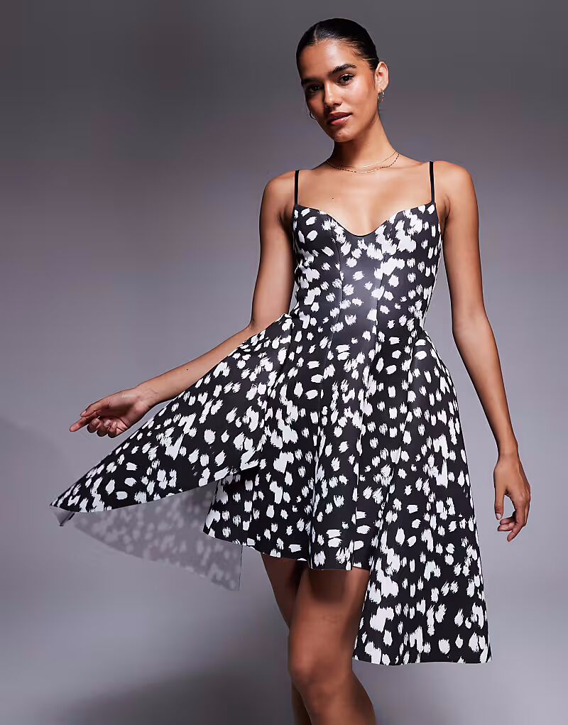 

Мини-платье на бретелях с асимметричным подолом из ткани в горошек в стиле «скуба» Asos Design