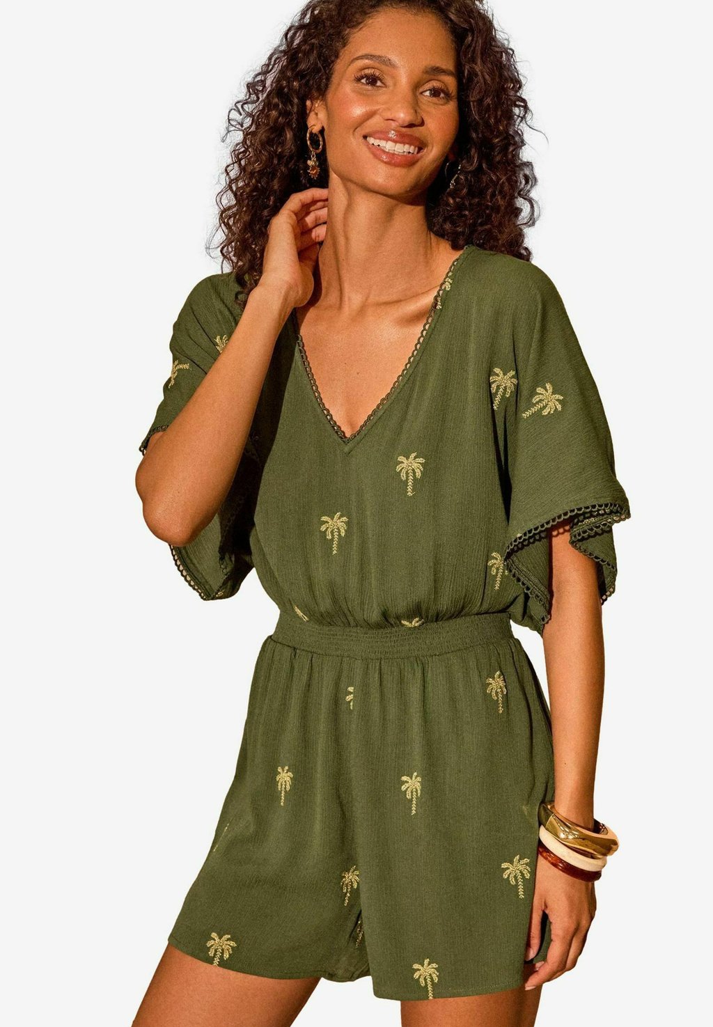 

Комбинезон REGULAR FIT EMBELLISHED PALM TREE BEACH PLAYSUIT Love & Roses, зеленый