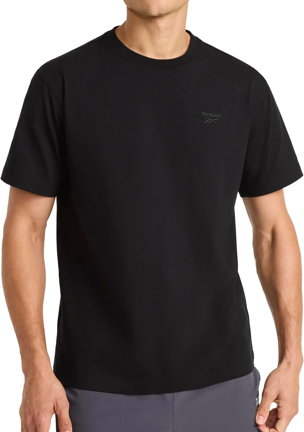 

Футболка Reebok мужская с коротким рукавом и вышивкой, Standard Fit