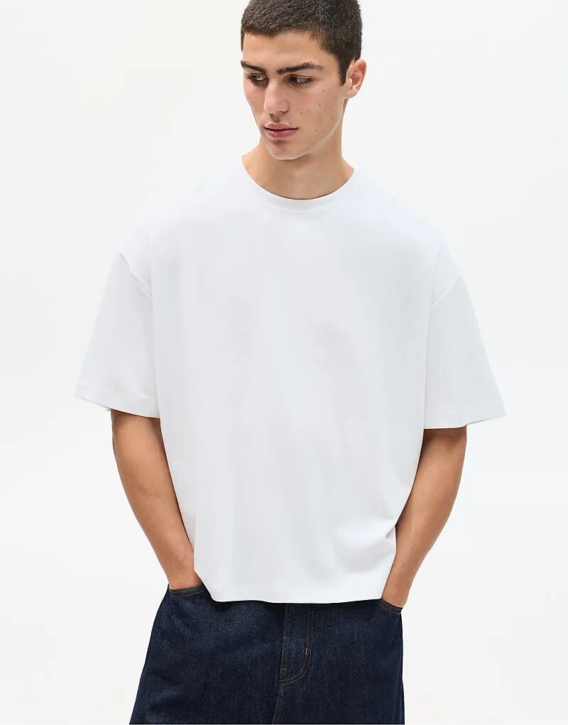 

Футболка Pull&Bear Boxy белого цвета