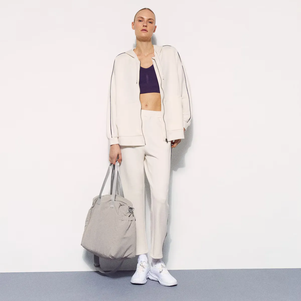 

Женские модальные длинные брюки Boomerang Sportcasual, цвет Visón claro
