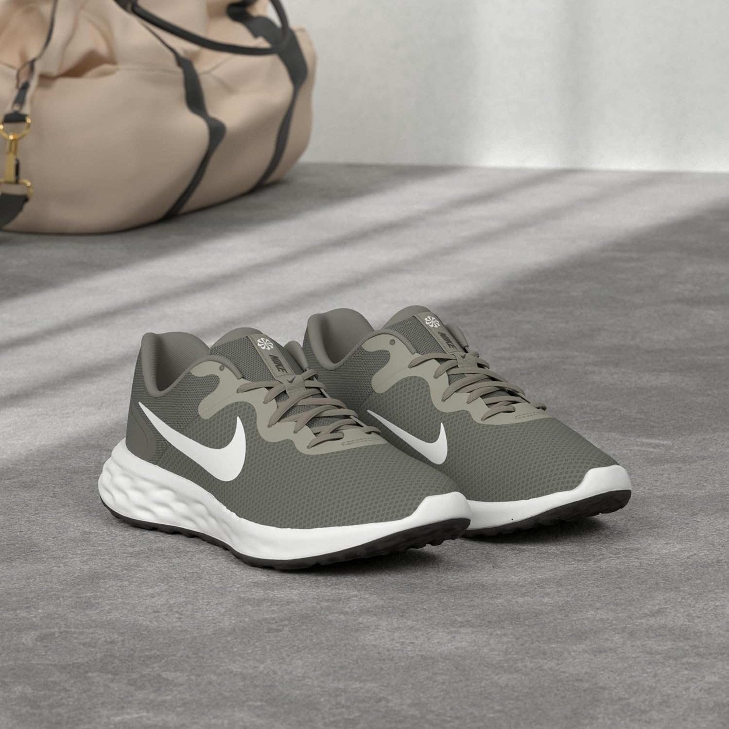 Nike Air MAX 2090, женские кроссовки для бега, серый белый — фото 2