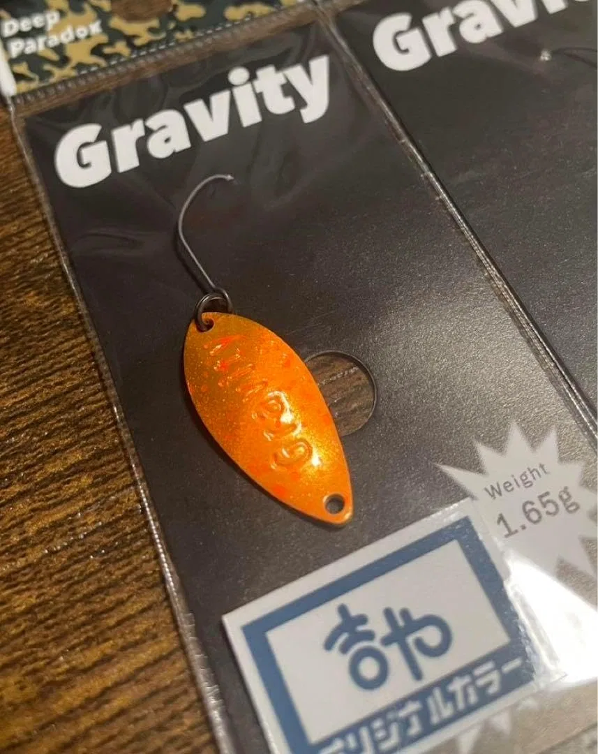 Тени для век Yoshiya Oricara Gravity 4 цвета — фото 3